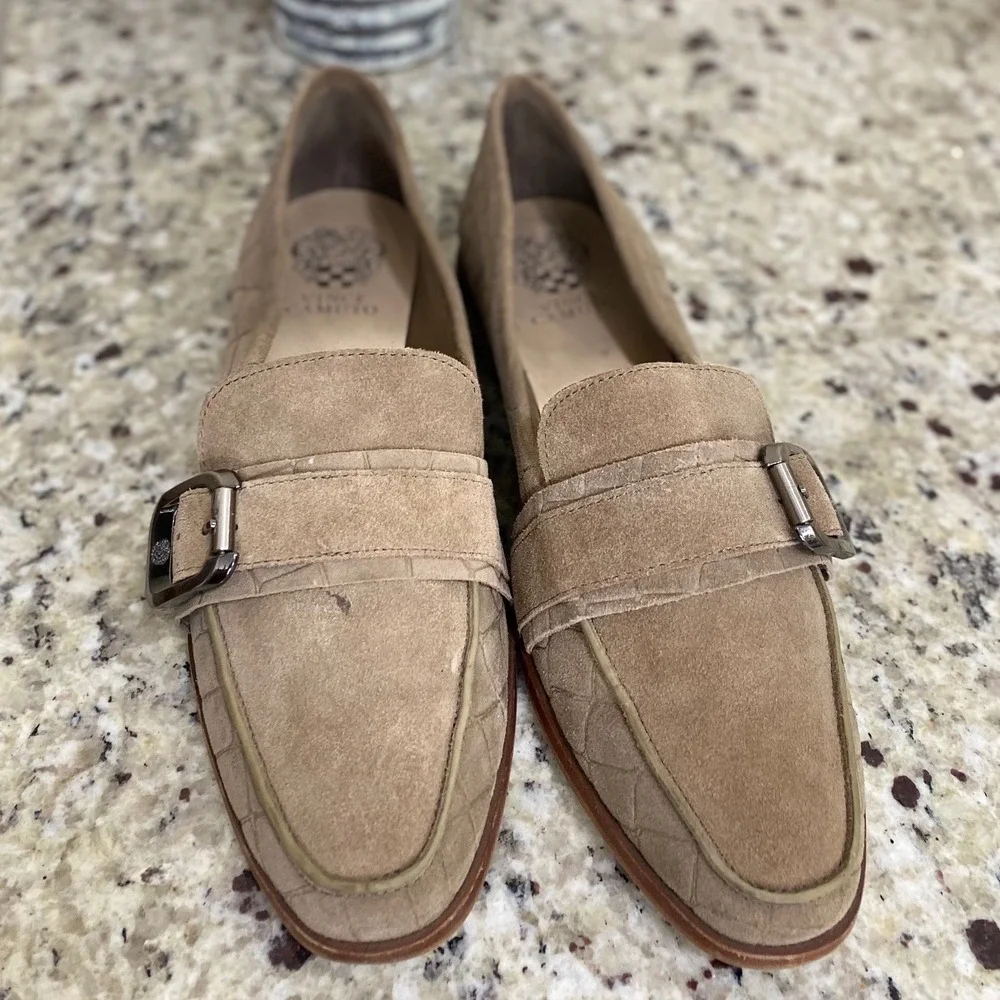 Vince‎ Camuto Womens Taupe Suede Croc Embossed Buckle Loafers Flats Size 10M